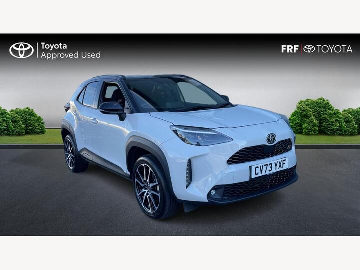 Toyota Yaris Cross 1.5 VVT-h GR SPORT E-CVT Euro 6 (s/s) 5dr Toyota Yaris Cross 1.5 VVT-h GR SPORT E-CVT Euro 6 (s/s) 5dr