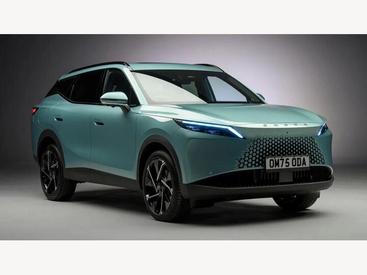 Omoda 7 1.5T SHS 18.4kWh Noble DHT1 Euro 6 (s/s) 5dr