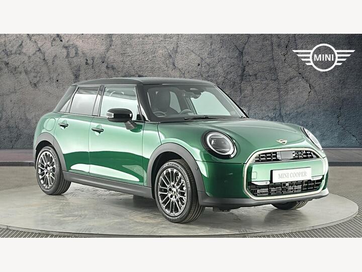 MINI Cooper 1.5C Exclusive Steptronic Euro 6 (s/s) 5dr