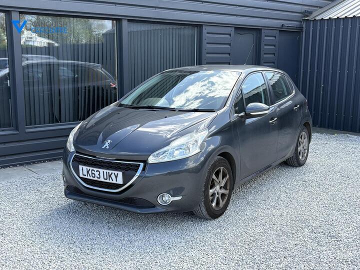 Peugeot 208 1.2 VTi Active Euro 5 5dr