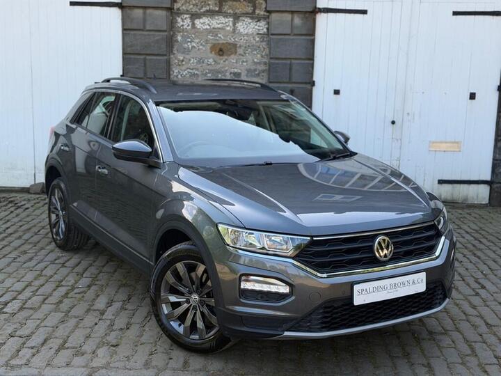 Volkswagen T-Roc 1.0 TSI SE Euro 6 (s/s) 5dr Volkswagen T-Roc 1.0 TSI SE Euro 6 (s/s) 5dr