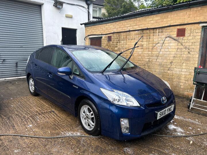 Toyota Prius 1.8 VVT-h T3 CVT Euro 5 (s/s) 5dr