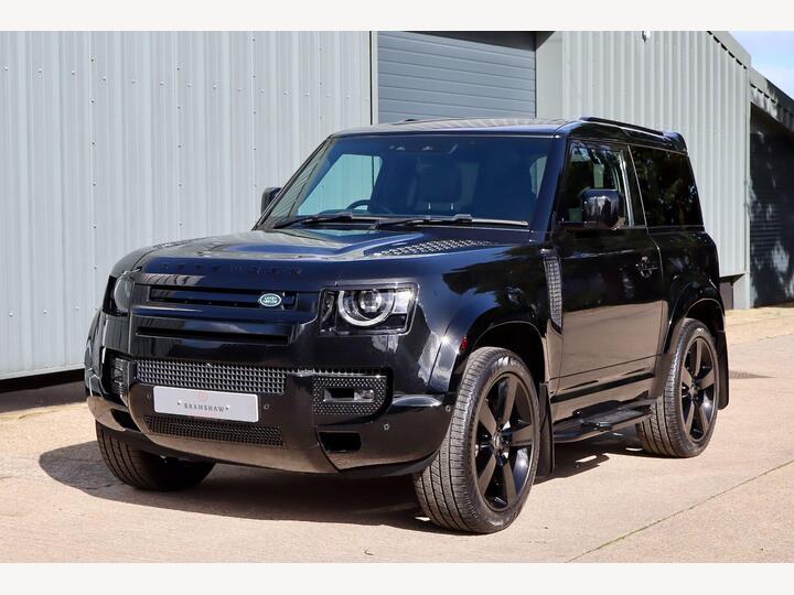 Land Rover Defender 90 3.0 D300 MHEV X-Dynamic HSE Auto 4WD Euro 6 (s/s) 3dr