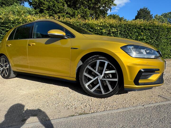 Volkswagen Golf 2.0 TDI BlueMotion Tech R-Line DSG Euro 6 (s/s) 5dr