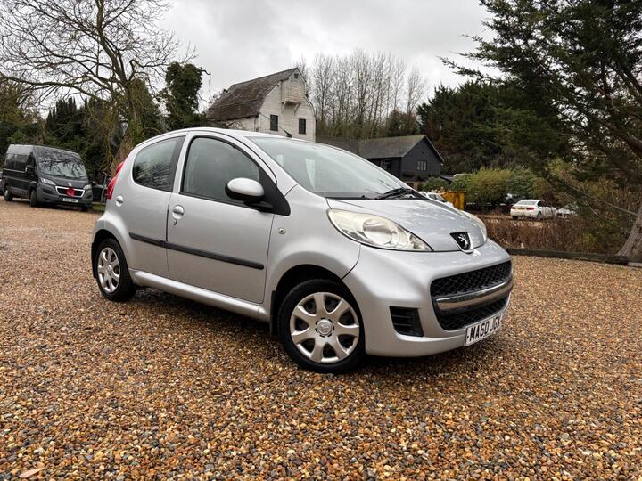 Peugeot 107 1.0 12V Urban Euro 4 5dr