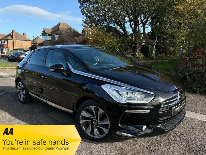 Citroen DS5 2.0 HDi DSport Euro 5 5dr Citroen DS5 2.0 HDi DSport Euro 5 5dr