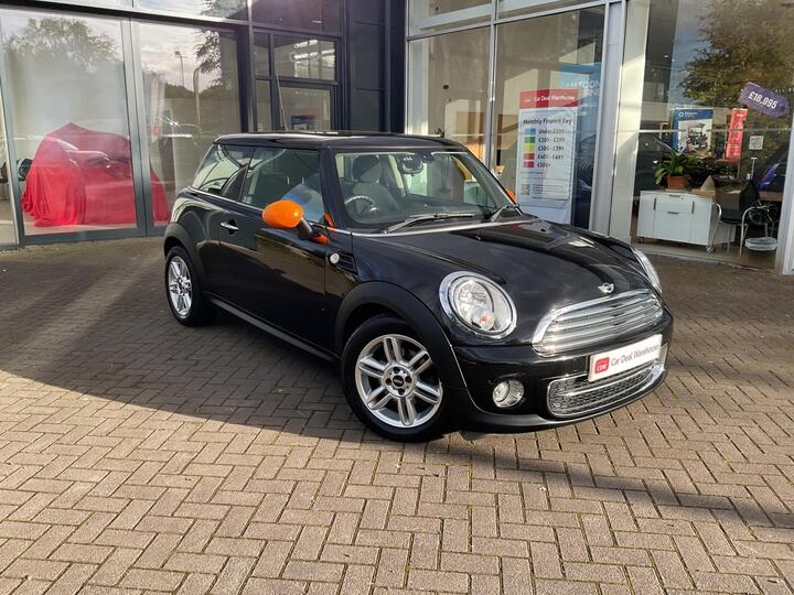 MINI Hatch 2.0 Cooper D Auto Euro 5 3dr