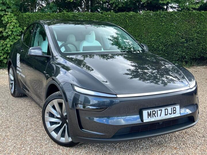Tesla MODEL Y 84.7kWh Long Range Auto RWD 5dr