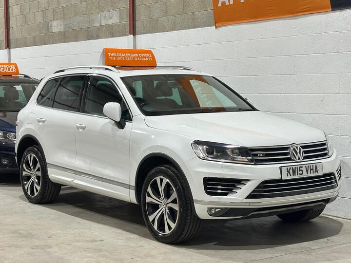 Volkswagen Touareg 3.0 TDI V6 BlueMotion Tech R-Line Tiptronic 4WD Euro 6 (s/s) 5dr