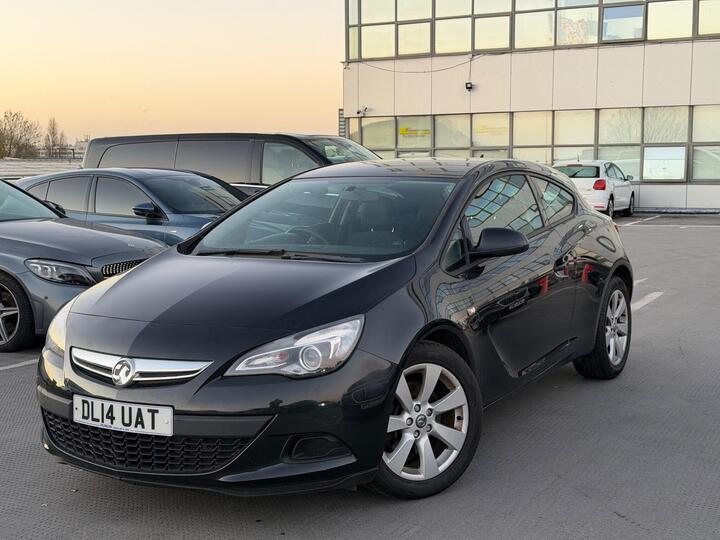 Vauxhall Astra GTC 1.4T 16V Sport Euro 5 (s/s) 3dr Vauxhall Astra GTC 1.4T 16V Sport Euro 5 (s/s) 3dr
