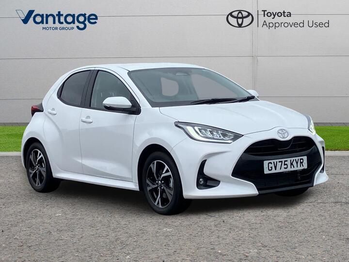 Toyota Yaris 1.5 VVT-h Design E-CVT Euro 6 (s/s) 5dr