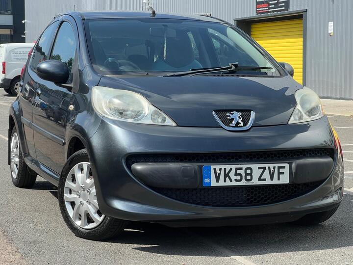 Peugeot 107 1.0 12V Urban Move Euro 4 5dr