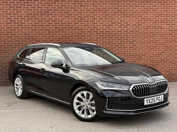 Skoda Superb 1.5 TSI IV 25.7kWh SE L DSG Euro 6 (s/s) 5dr Skoda Superb 1.5 TSI IV 25.7kWh SE L DSG Euro 6 (s/s) 5dr