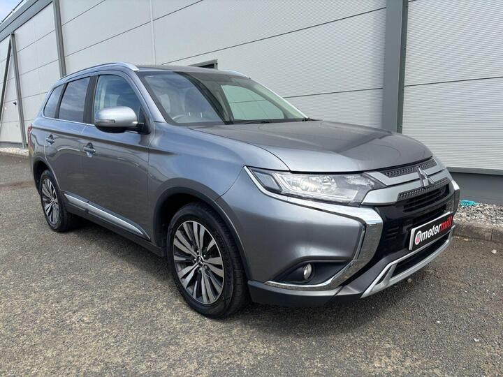 Mitsubishi OUTLANDER 2.0 MIVEC Juro CVT 4WD Euro 6 (s/s) 5dr