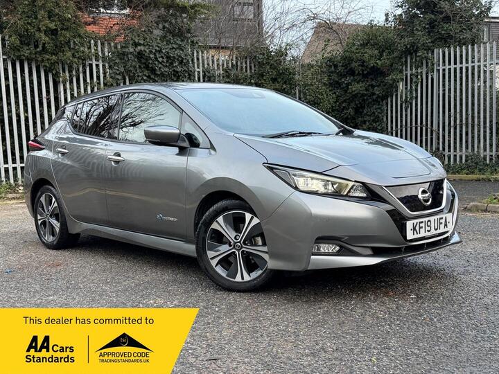 Nissan Leaf 40kWh Tekna Auto 5dr