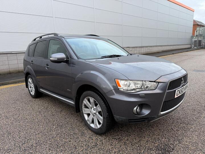 Mitsubishi Outlander 2.2 DI-D GX4 SST 4WD Euro 5 5dr