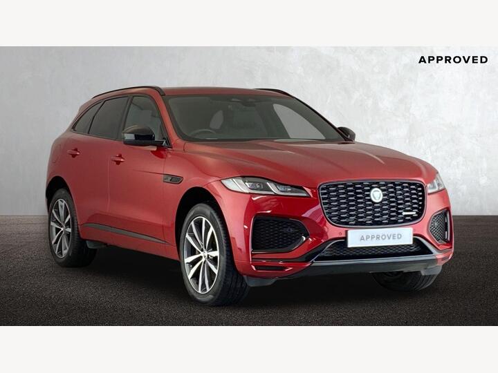 Jaguar F-PACE 2.0 P400e 19.3kWh R-Dynamic SE Black Auto AWD Euro 6 (s/s) 5dr Jaguar F-PACE 2.0 P400e 19.3kWh R-Dynamic SE Black Auto AWD Euro 6 (s/s) 5dr