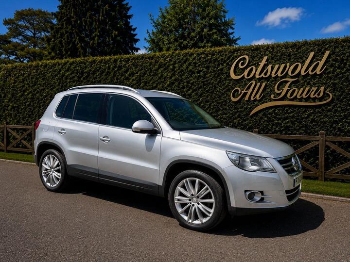 Volkswagen Tiguan 2.0 TDI Sport 4WD Euro 5 5dr