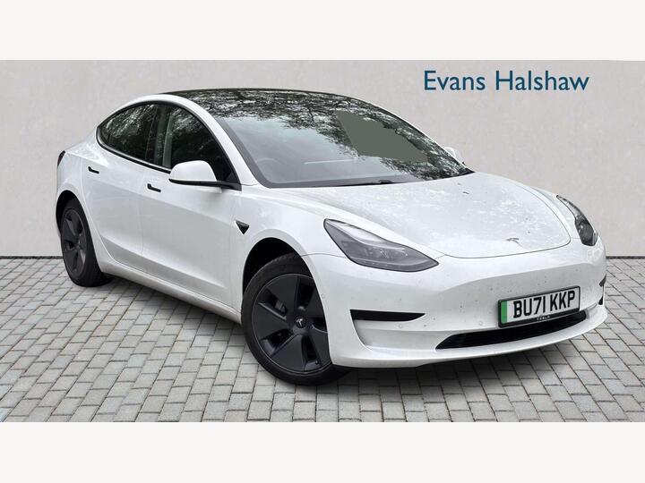 Tesla Model 3 Standard Range Plus Auto RWD 4dr