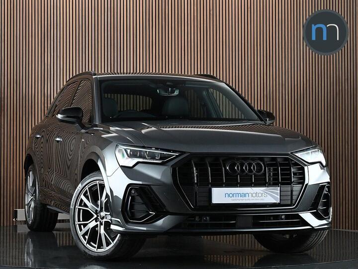 Audi Q3 1.4 TFSIe 45 Black Edition S Tronic Euro 6 (s/s) 5dr 13kWh