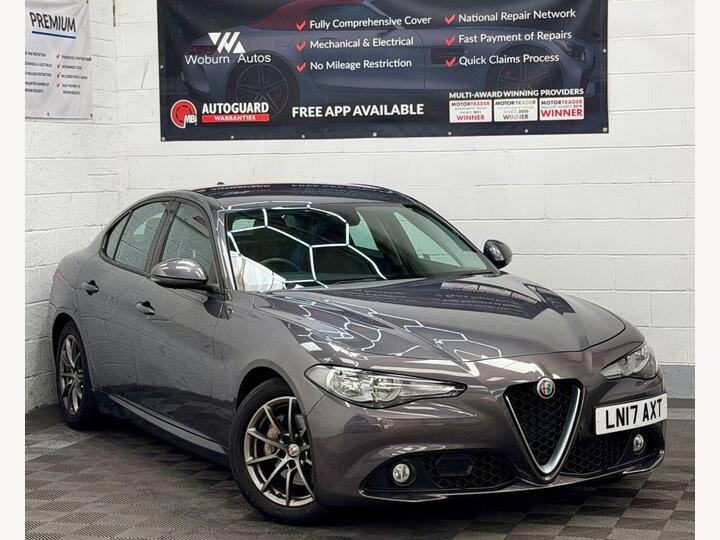 Alfa Romeo GIULIA 2.0T Super Auto Euro 6 (s/s) 4dr