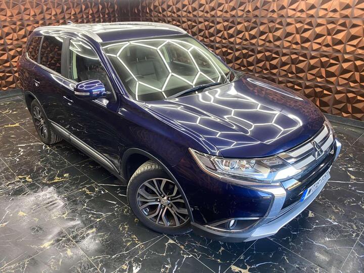 Mitsubishi OUTLANDER 2.2 DI-D 3 Auto 4WD Euro 6 5dr