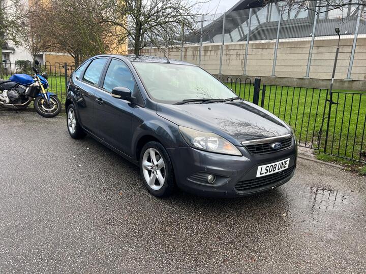 Ford Focus 1.6 Zetec 5dr