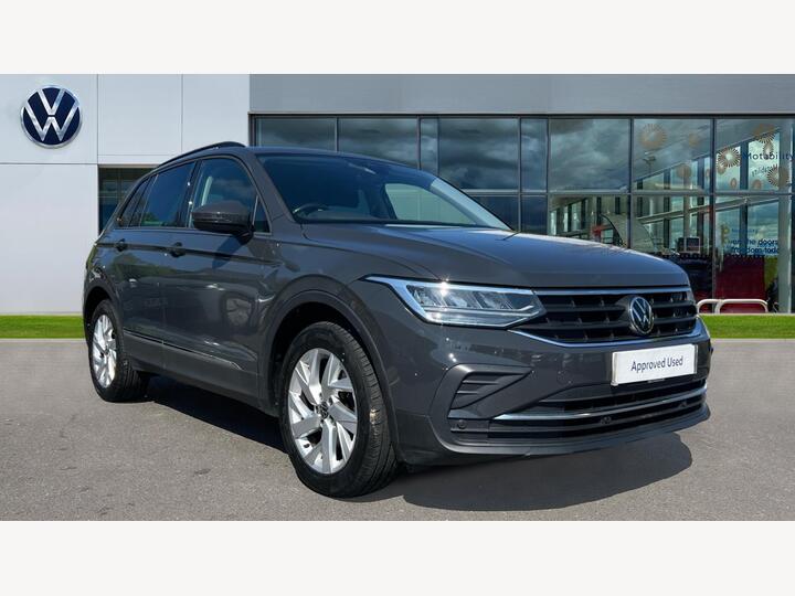 Volkswagen Tiguan 1.5 TSI Life Euro 6 (s/s) 5dr