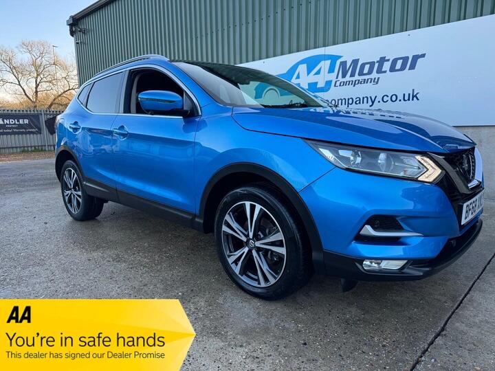 Nissan Qashqai 1.2 DIG-T N-Connecta Euro 6 (s/s) 5dr