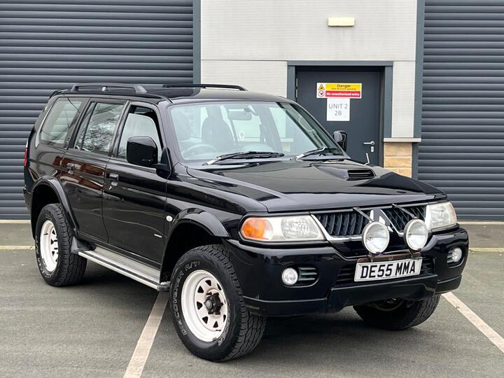 Mitsubishi Shogun Sport 2.5 TD Warrior 5dr