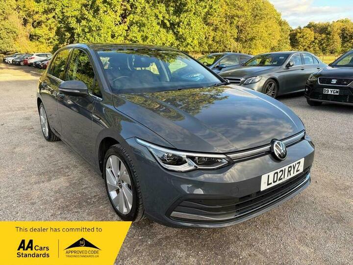 Volkswagen Golf 1.5 ETSI MHEV Style DSG Euro 6 (s/s) 5dr