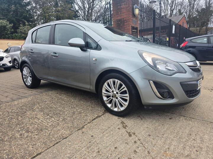 Vauxhall Corsa 1.2 16V SE Euro 5 5dr