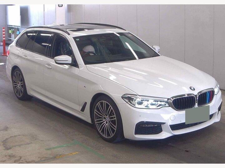 BMW 5 SERIES 2.0 520d M Sport Touring Auto XDrive Euro 6 (s/s) 5dr BMW 5 SERIES 2.0 520d M Sport Touring Auto XDrive Euro 6 (s/s) 5dr