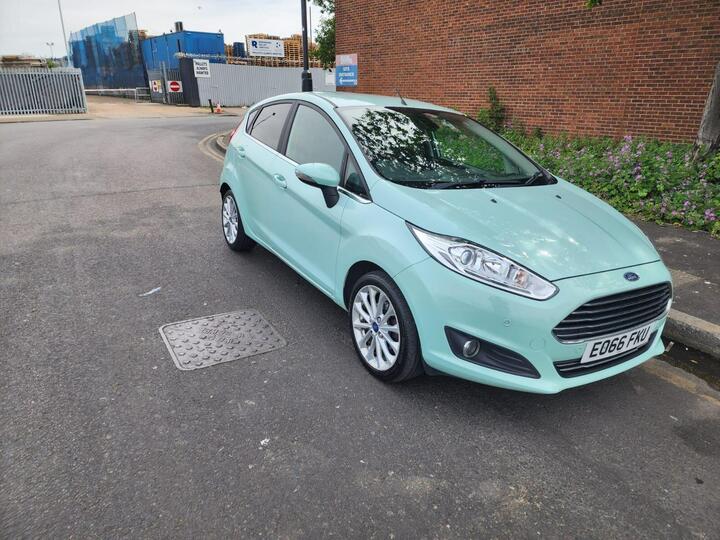 Ford Fiesta 1.0T EcoBoost Titanium X Euro 6 (s/s) 5dr