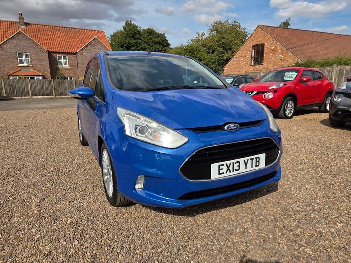 Ford B-Max 1.0T EcoBoost Titanium Euro 5 (s/s) 5dr