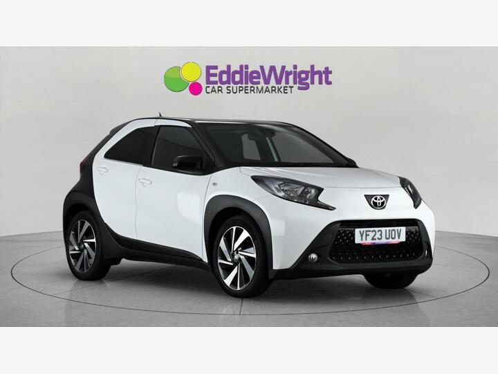 Toyota AYGO X 1.0 VVT-i Edge X-shift Euro 6 (s/s) 5dr Toyota AYGO X 1.0 VVT-i Edge X-shift Euro 6 (s/s) 5dr