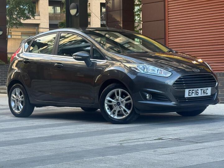 Ford Fiesta 1.25 Zetec Euro 6 5dr
