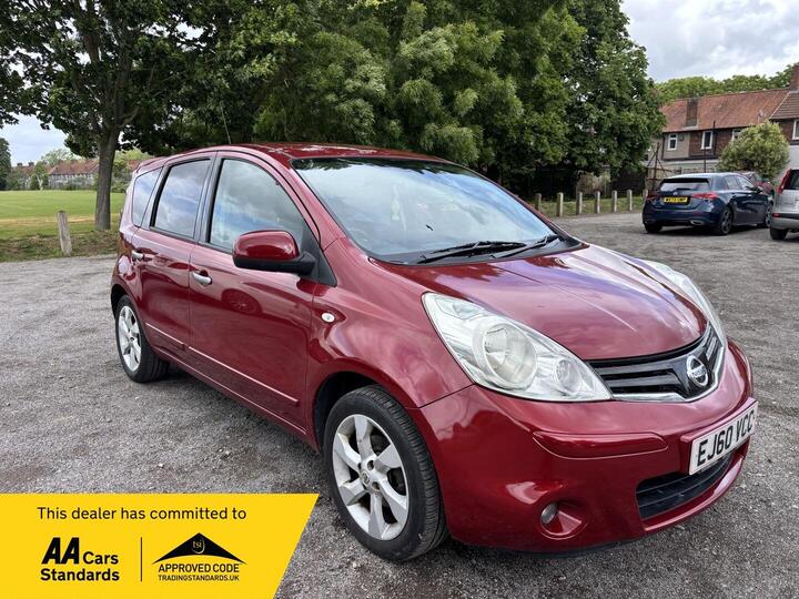 Nissan Note 1.6 16V Tekna Auto Euro 5 5dr