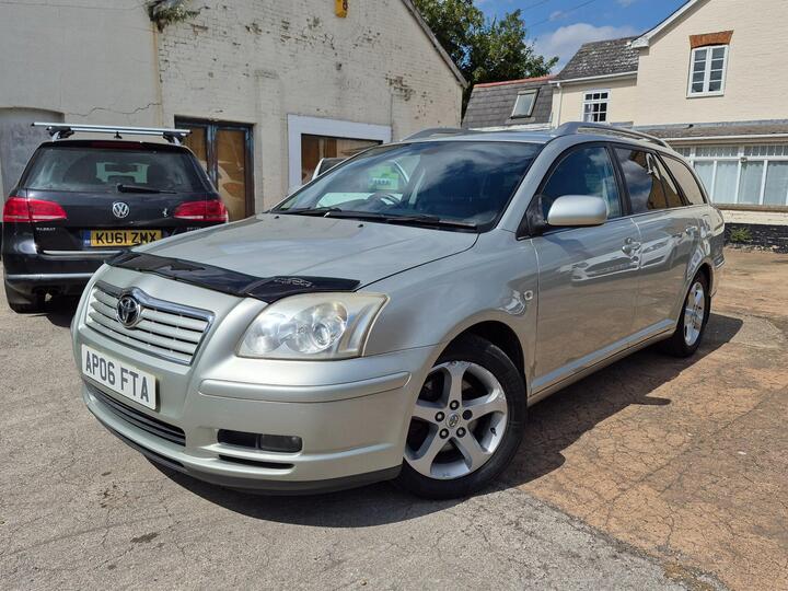 Toyota Avensis 2.2 D-4D T Spirit 5dr