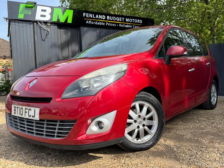 Renault Grand Scenic 1.5 DCi Privilege TomTom Euro 4 5dr