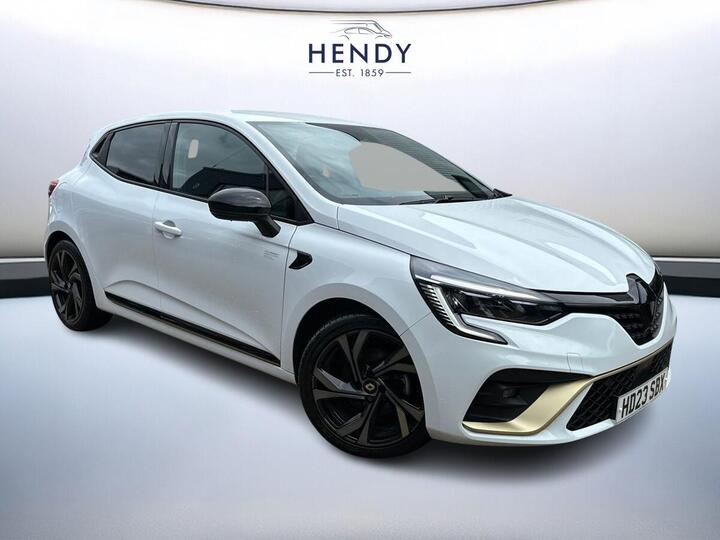 Renault CLIO 1.6 E-TECH E-Tech Engineered Auto Euro 6 (s/s) 5dr Renault CLIO 1.6 E-TECH E-Tech Engineered Auto Euro 6 (s/s) 5dr