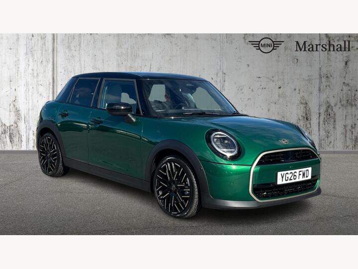 MINI Hatch 1.5C Exclusive Steptronic Euro 6 (s/s) 5dr