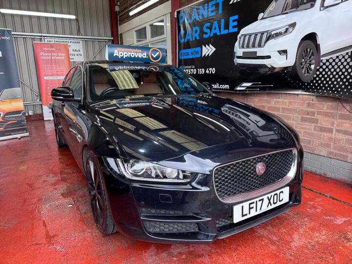 Jaguar XE 2.0d Portfolio Auto Euro 6 (s/s) 4dr