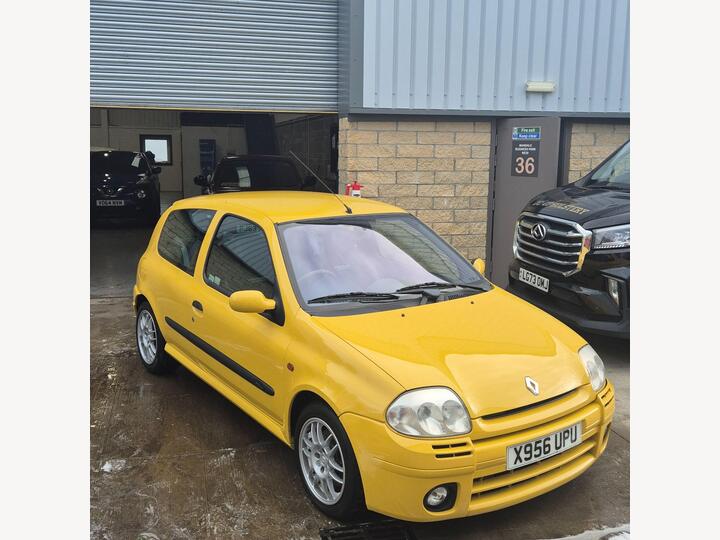 Renault Clio 2.0 16v Renaultsport 3dr