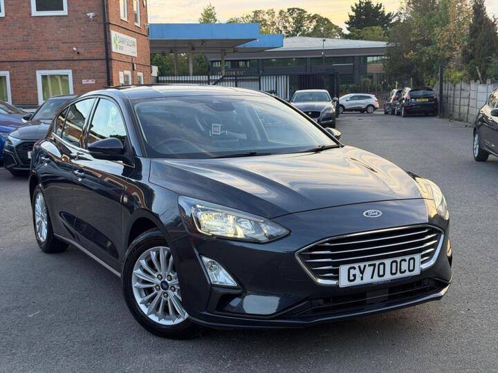Ford FOCUS 1.0T EcoBoost Titanium Auto Euro 6 (s/s) 5dr