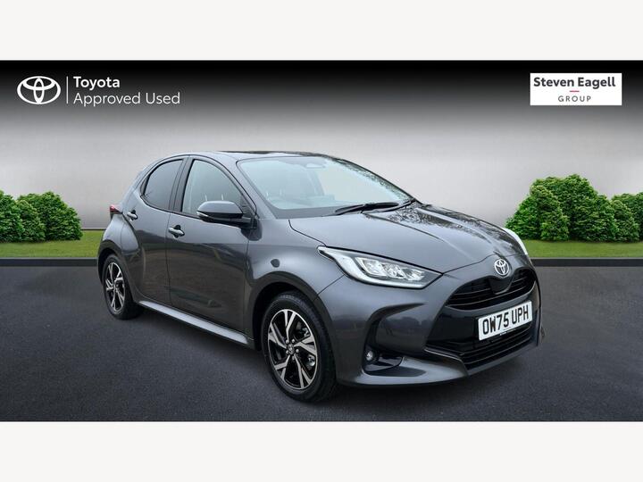 Toyota Yaris 1.5 VVT-h Design E-CVT Euro 6 (s/s) 5dr