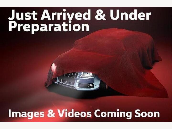 Tesla Model Y Auto RWD 5dr