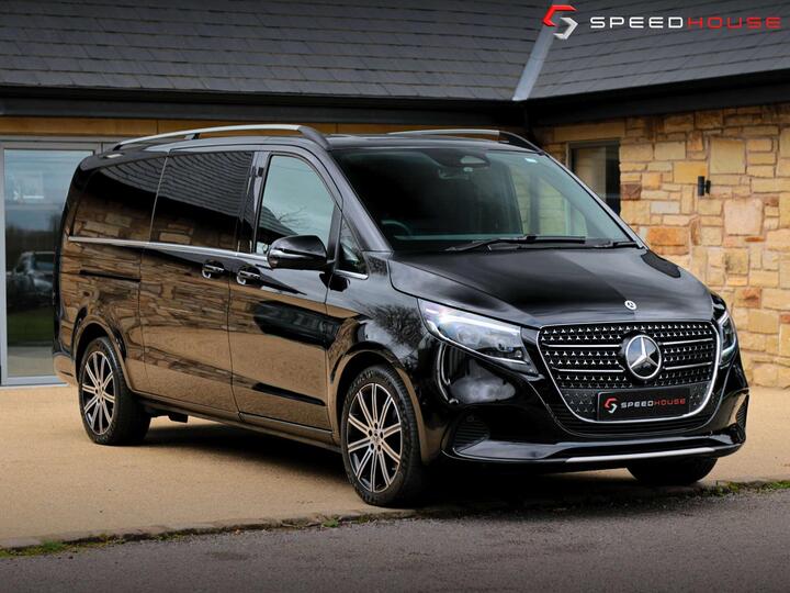 Mercedes-Benz V-CLASS 2.0 V300d Premium G-Tronic+ Euro 6 (s/s) 5dr (8 Seat, Extra Long)