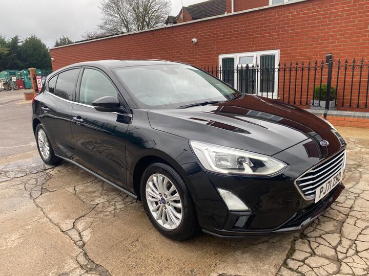 Ford Focus 1.0T EcoBoost MHEV Titanium DCT Euro 6 (s/s) 5dr