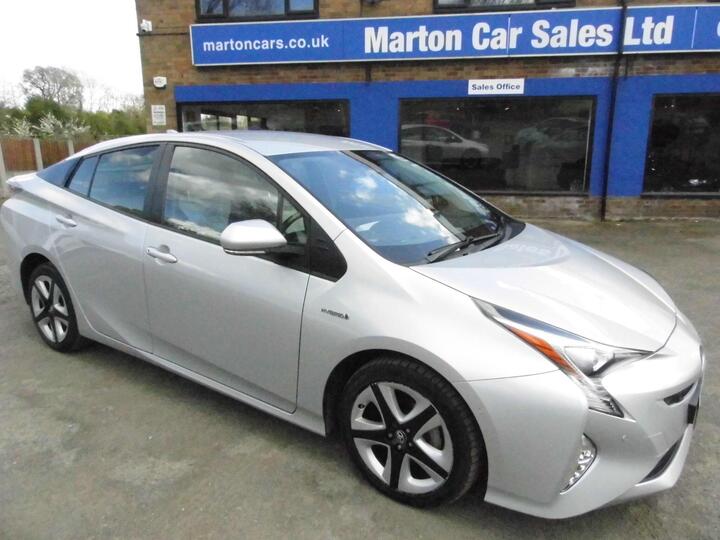 Toyota Prius 1.8 VVT-h Business Edition Plus CVT Euro 6 (s/s) 5dr (15in Alloy)